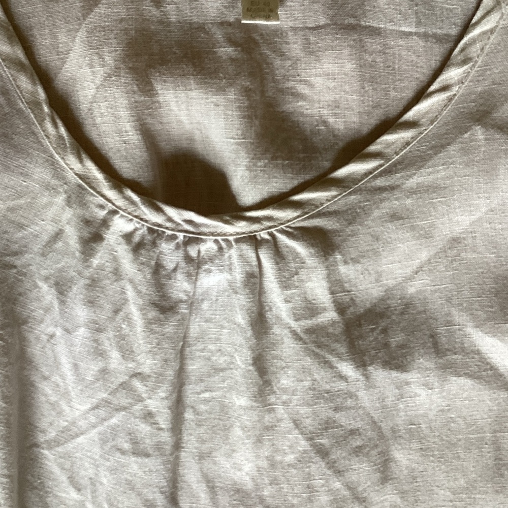 Cream Short Linen Dress With Cap sleeves by Malvinas - Picture 9 of 13